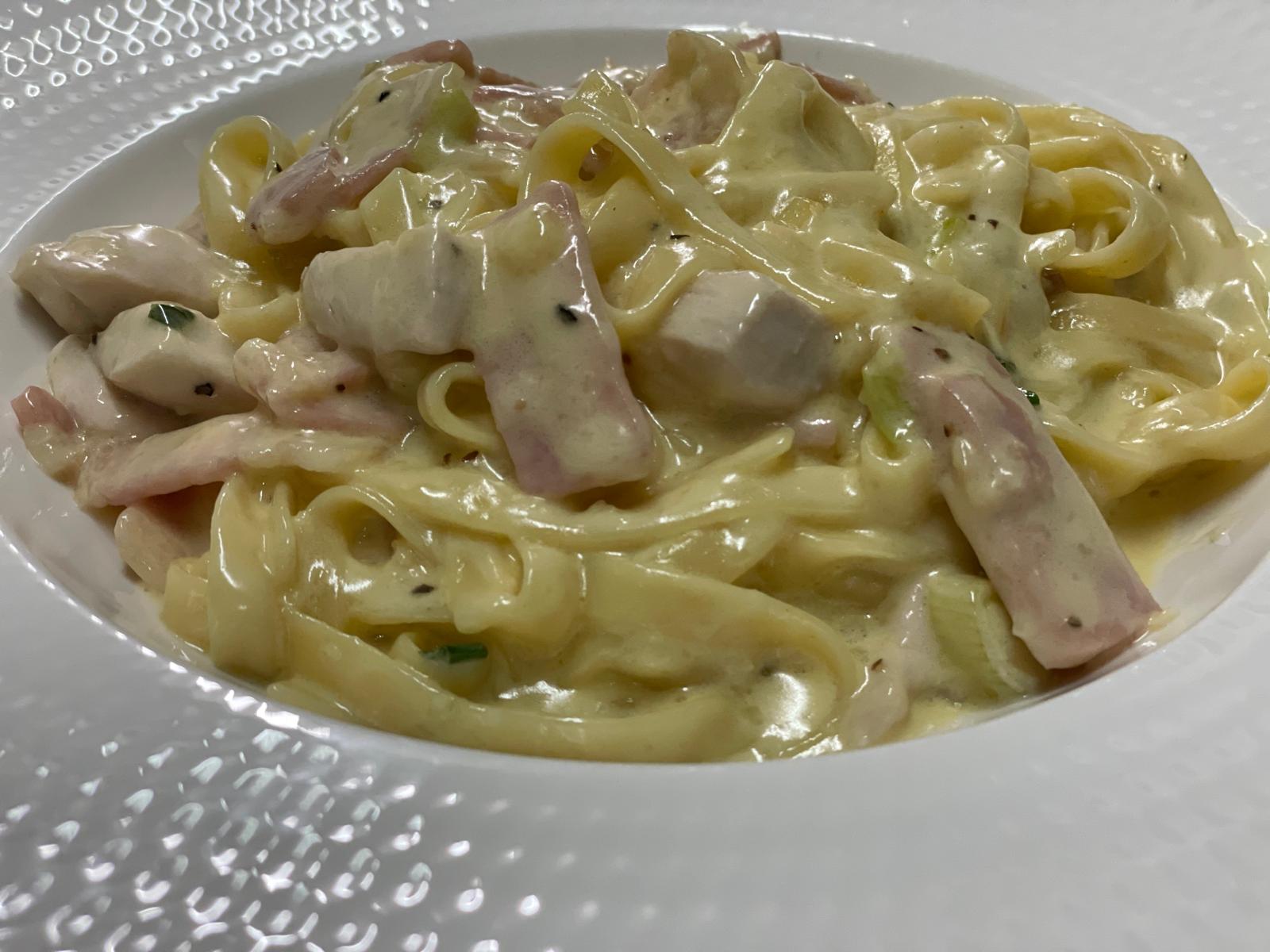 Chicken carbonara
