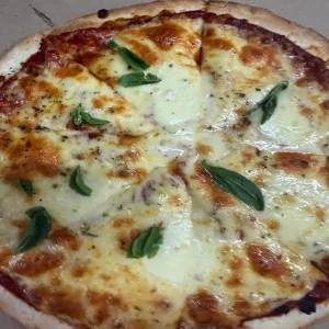 Margarita pizza
